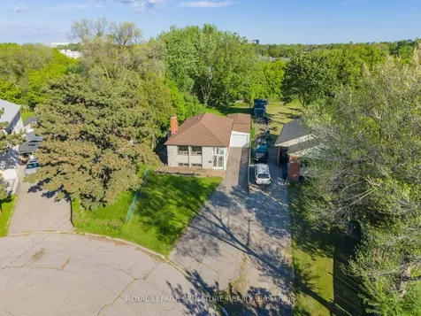 27 Dalecliff Crescent Toronto ON M1R 3L6
