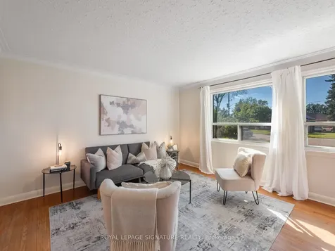 27 Dalecliff Crescent Toronto ON M1R 3L6