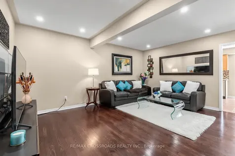 47B Carrera Boulevard Toronto ON M1P 5C4