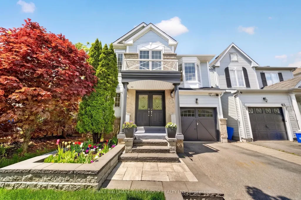 61 Vanguard Drive Whitby ON L1M 2P1