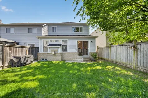 61 Vanguard Drive Whitby ON L1M 2P1