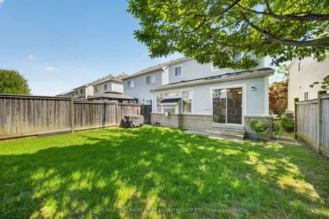 61 Vanguard Drive Whitby ON L1M 2P1