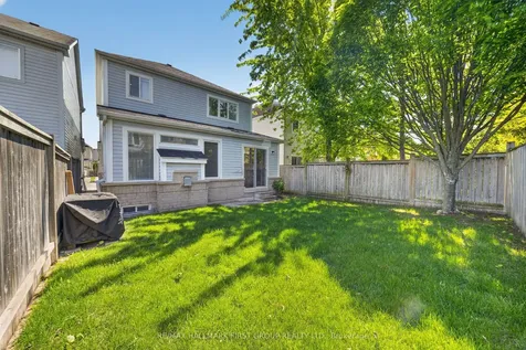 61 Vanguard Drive Whitby ON L1M 2P1