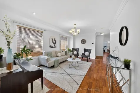 61 Vanguard Drive Whitby ON L1M 2P1