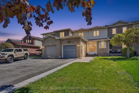 1523 Bentley Lane Pickering ON L1X 2M6