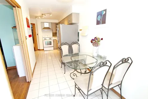19 Sandyhook Square Toronto ON M1W 3N6