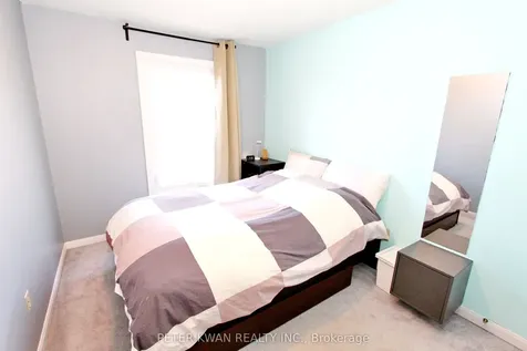 19 Sandyhook Square Toronto ON M1W 3N6