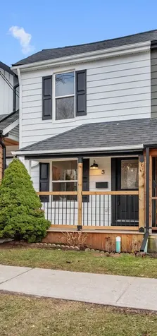 3 Woodville Avenue Toronto ON M4K 2J5