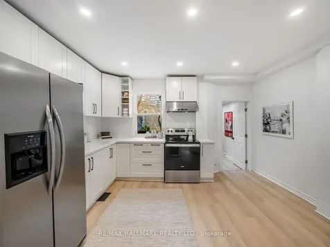 3 Woodville Avenue Toronto ON M4K 2J5
