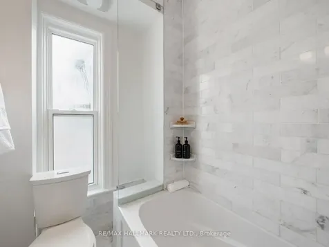 3 Woodville Avenue Toronto ON M4K 2J5