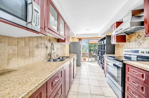 49 Croach Crescent Toronto ON M1S 4H9