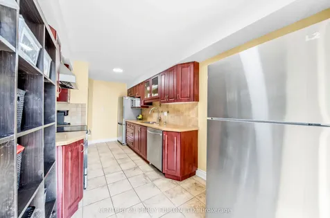 49 Croach Crescent Toronto ON M1S 4H9