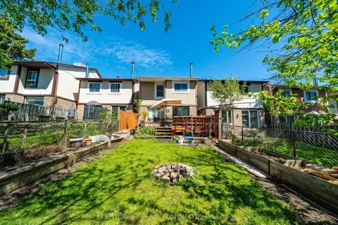 49 Croach Crescent Toronto ON M1S 4H9