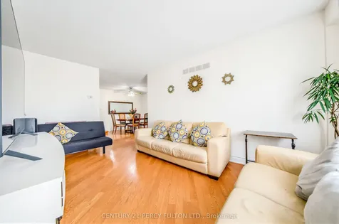 49 Croach Crescent Toronto ON M1S 4H9
