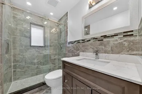 18 Bergen Road Toronto ON M1P 1R9
