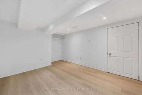 18 Bergen Road Toronto ON M1P 1R9