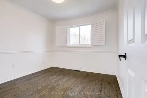 33 Billings Street Whitby ON L1N 9C1