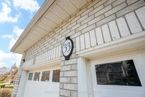 33 Billings Street Whitby ON L1N 9C1