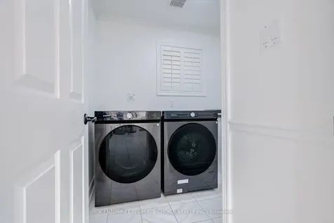 33 Billings Street Whitby ON L1N 9C1