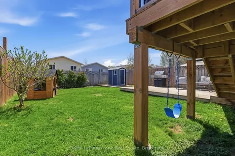 72 Broadlands Crescent Clarington ON L1E 1R1