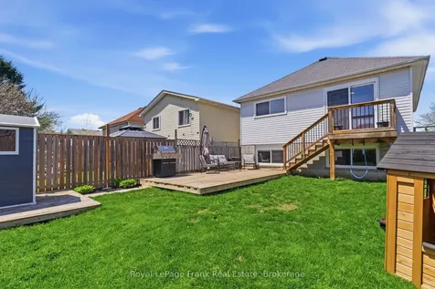 72 Broadlands Crescent Clarington ON L1E 1R1