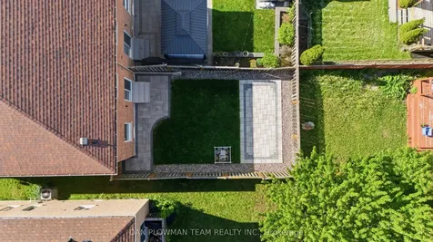 19 Davidson Street Whitby ON L1P 1V9