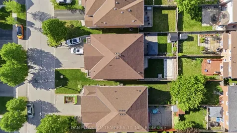 19 Davidson Street Whitby ON L1P 1V9