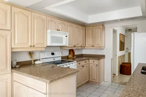 10 Guildwood Parkway Toronto ON M1E 5B5