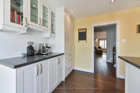 86 Barker Avenue Toronto ON M4C 2N6