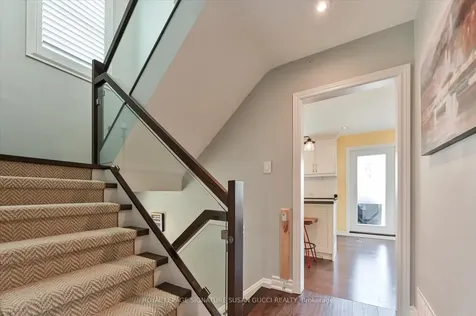 86 Barker Avenue Toronto ON M4C 2N6