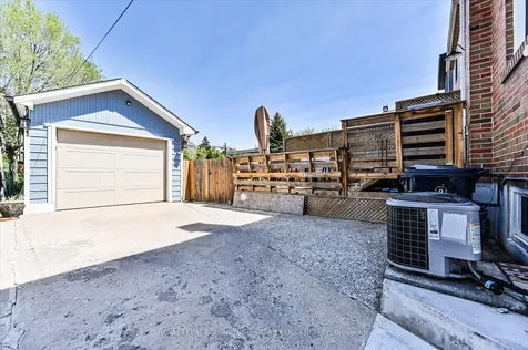 86 Barker Avenue Toronto ON M4C 2N6