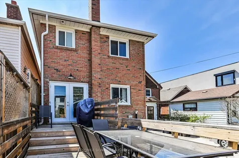 86 Barker Avenue Toronto ON M4C 2N6