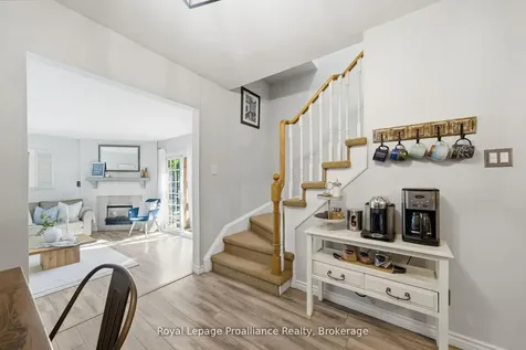 4 Henderson Drive Whitby ON L1N 7Y2