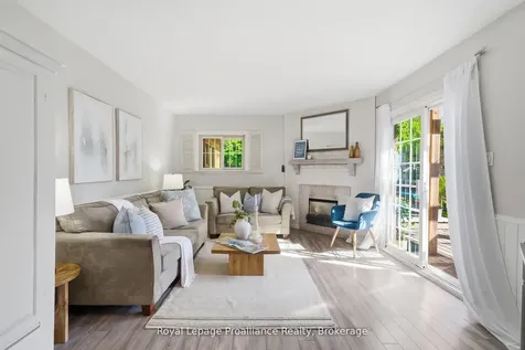 4 Henderson Drive Whitby ON L1N 7Y2