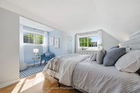 4 Henderson Drive Whitby ON L1N 7Y2