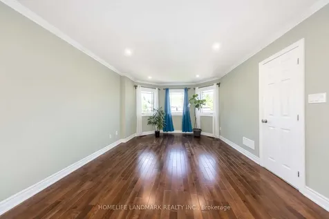 1609 Major Oaks Road Pickering ON L1X 2G9