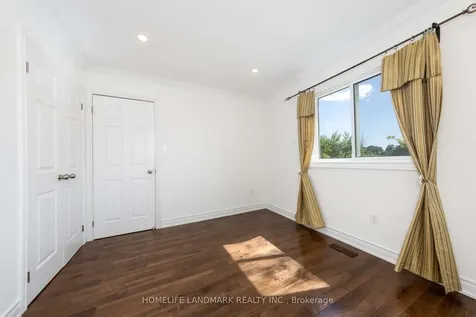 1609 Major Oaks Road Pickering ON L1X 2G9