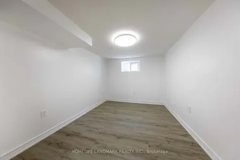 1609 Major Oaks Road Pickering ON L1X 2G9