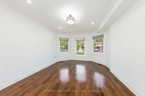 1609 Major Oaks Road Pickering ON L1X 2G9