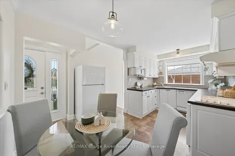 702 Gilbert Street W Whitby ON L1N 1S2