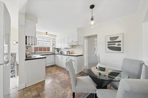 702 Gilbert Street W Whitby ON L1N 1S2