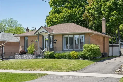 702 Gilbert Street W Whitby ON L1N 1S2