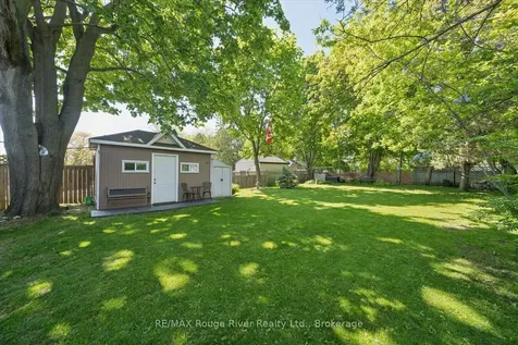 702 Gilbert Street W Whitby ON L1N 1S2