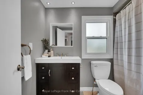 107 Yorkville Drive Clarington ON L1E 2A6