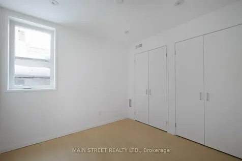 523 Craven Road Toronto ON M4L 2Z6