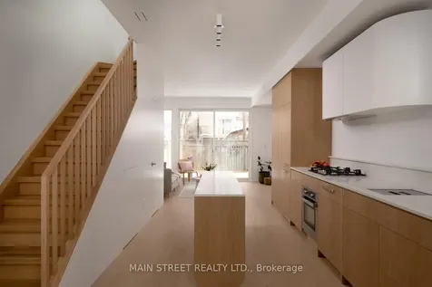 523 Craven Road Toronto ON M4L 2Z6