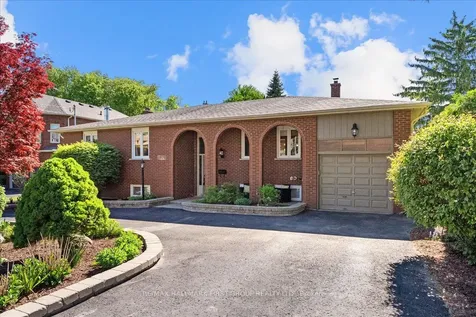 1978 Fairport Road Pickering ON L1V 1T4