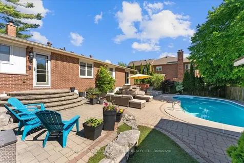 1978 Fairport Road Pickering ON L1V 1T4