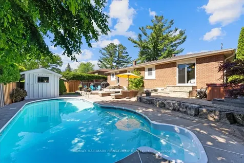 1978 Fairport Road Pickering ON L1V 1T4