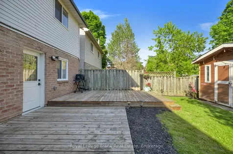 5 Empire Crescent Clarington ON L1E 1E3